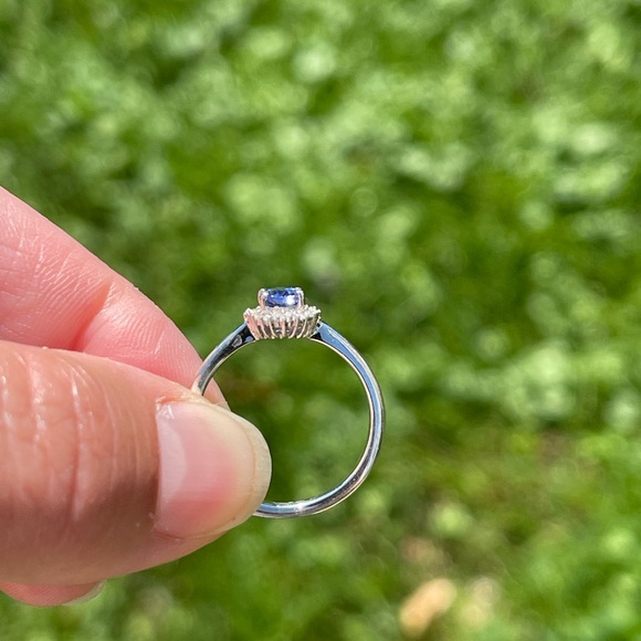 AAA Tanzanite and diamond ring - Picture 2 of 6